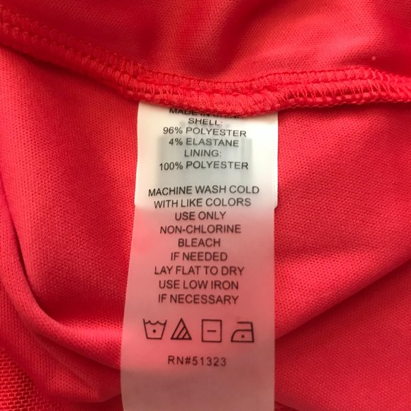 Vince Camuto Flutter Cap Sleeve Mesh Overlay Bright Coral V-Neck Top NWT Small - Picture 8 of 10